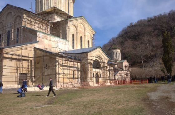 გელათის მონასტრის გადახურვის სამუშაოებს საპატრიარქოს ხუროთმოძღვრების ცენტრიც დააკვირდება
