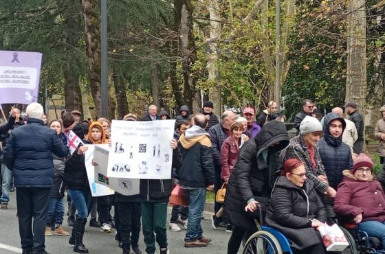 მერია VS მერია -  სოციალური სამსახურის მიერ ორგანიზებული აქცია/მსვლელობა