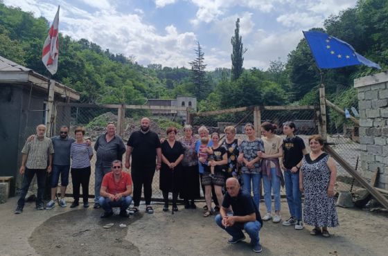 "მსვლელობით გავემართებით ჭორვილაში, რათა ხმა მივაწვდინოთ ბიძინა ივანიშვილს" - შუქრუთელების პროტესტი გრძელდება