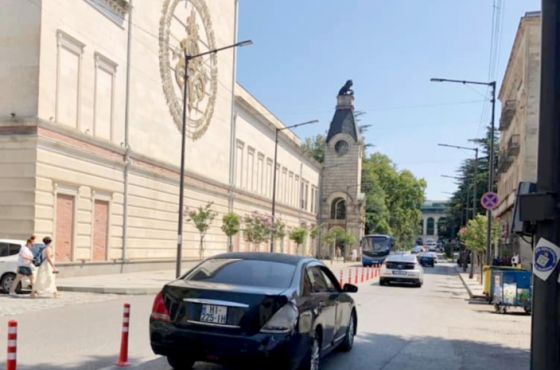 ქუთაისში,  ავტობუსების გაჩერების ადგილი დროებით შეიცვალა