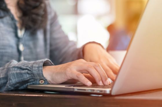 ჯანდაცვის სამინისტრო მოქალაქეებს პორტალზე daxmareba.moh.gov.ge ტექნიკური შეფერხების გამო ბოდიშს უხდის