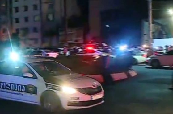 მძევლები თავისუფალი, შეიარაღებული პირი დაკავებული - ქუთაისში სპეცოპერაცია დასრულდა