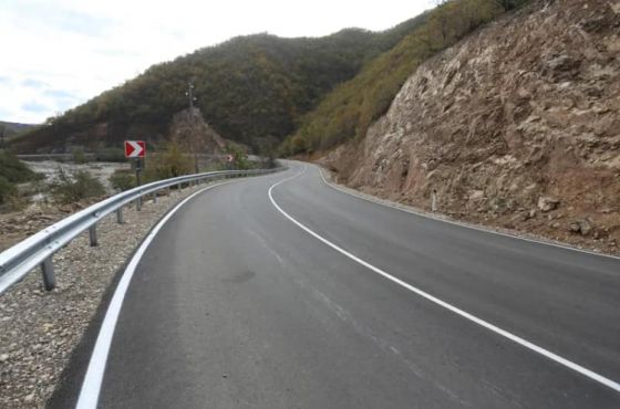 საჩხერე-ონის საავტომობილო გზაზე ტრაილერების გადაადგილება აღდგა