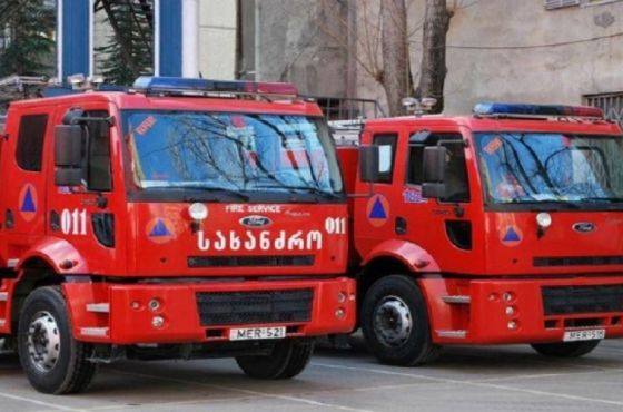 ქუთაისში მეტალურგიულ ქარხანას ცეცხლი გაუჩნდა