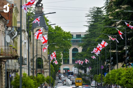 ქუთაისი, ევროპის უძველესი ქალაქი, ევროკავშირის სიმბოლიკის გარეშე 