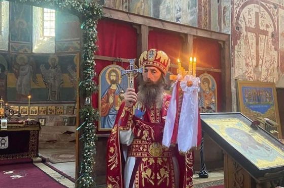 არქიმანდრიტ იოსებ ბურჯანაძეს გელათის მონასტრის ეზოში დაკრძალავენ