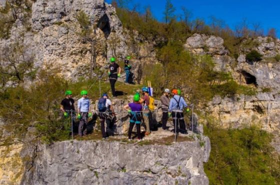 ჭიათურაში, "საშევარდნოს" კლდეზე, სათავგადასავლო ექსტრემალური ბილიკი მოეწყობა