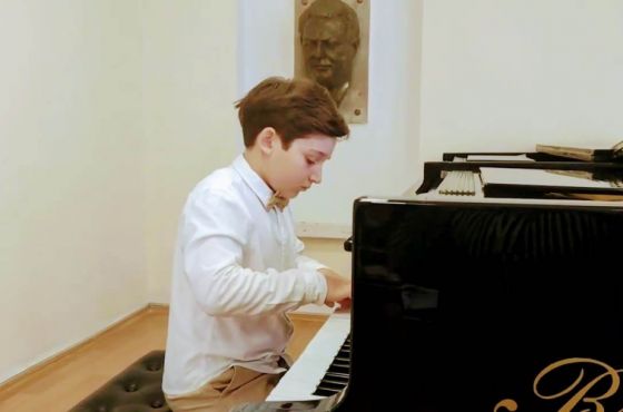 ქუთაისელმა მოსწავლემ სერბეთში, საერთაშორისო კონკურსზე, I საპრიზო ადგილი დაიკავა