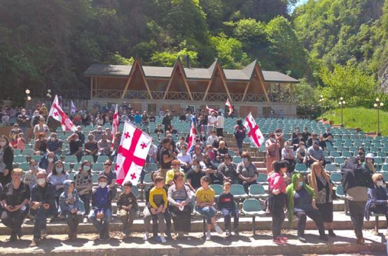 ნამახვანჰესის მოწინააღმდეგეებმა ცაგერის მოსახლეობასთან შეხვედრა გამართეს