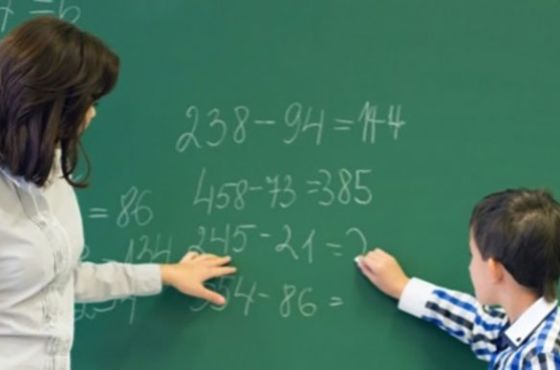 მასწავლებელთა გამოცდა ნახევარზე მეტმა პედაგოგმა ვერ ჩააბარა