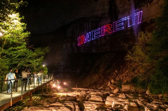 მარტვილის კანიონსა და ოკაცეს ჩანჩქერს, ღამის საათებში, 30 000-მდე ვიზიტორი ეწვია