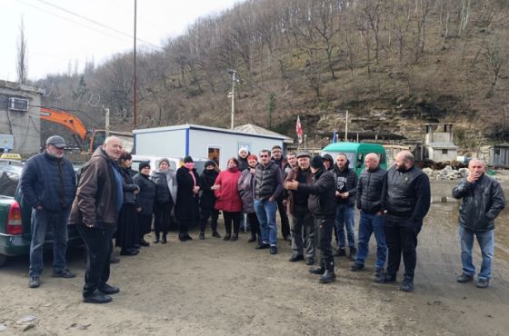 "იძულებული გაგვხადა „ჯორჯიან მანგანეზმა“ გამოვსულიყავით გარეთ"- პროტესტი სოფელ შუქრუთში