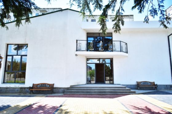 როგორია ახლადრეაბილიტირებული ქუთაისის საჭადრაკო სკოლა (ფოტო)