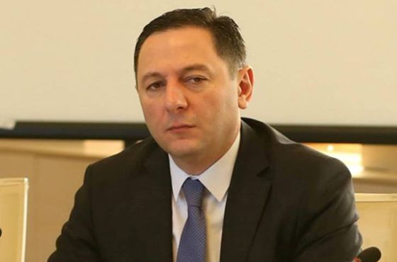 არასრულწლოვნის გაუპატიურება უვადო თავისუფლების აღკვეთა განისაზღვრა