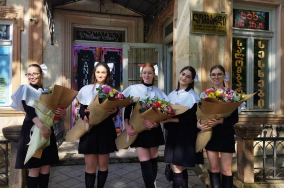 ქუთაისში "გვირილობის" აღნიშვნა დაიწყო (ფოტო)