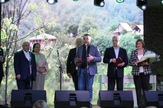 გიორგი ვოლსკს და გიორგი წერეთელს ხარაგაულის საპატიო მოქალაქეების წოდება მიანიჭეს