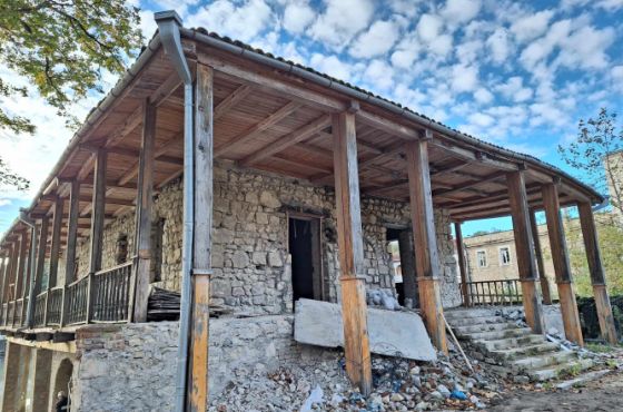 "ოქროს ჩარდახში" სამუშაოები განახლდა - ახალ კომპანიასთან ხელშეკრულება დადებულია