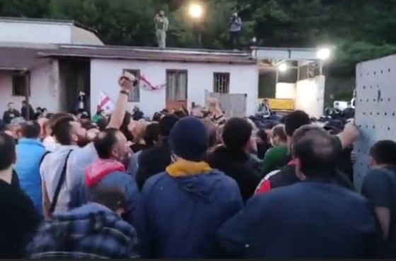 პოლიციამ „ნამახვანჰესის“ საწინააღმდეგო აქციის ერთი მონაწილე დააკავა