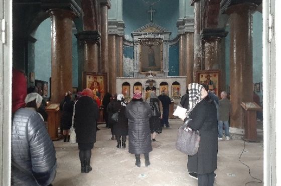შვიდგზის ზეთისცხება და საიდუმლო სერობა ქუთაისის ტაძრებში (ფოტო) 