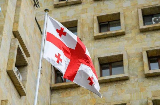 პროკურატურამ, ქუთაისში, ნარკოტიკების გასაღების ფაქტზე მოქალაქეებს ბრალი წაუყენა