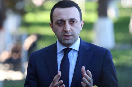 „დღეს გამოვჩნდი საზოგადოებასთან" - პრემიერის დაგვიანებული სამძიმარი გარდაცვლილი ქართველების ოჯახებს