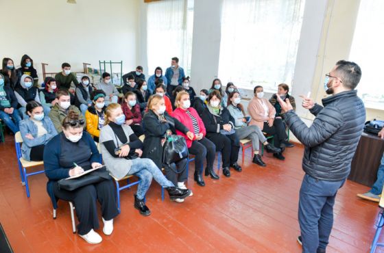 საინფორმაციო შეხვედრები COVID 19-ის საწინააღმდეგო ვაქცინაციასთან დაკავშირებით