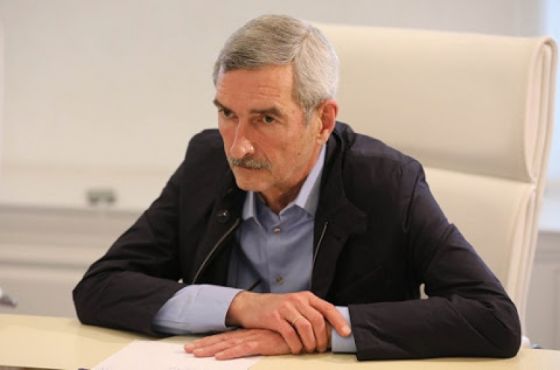 პაატა იმნაძე - ბინაზე და კოვიდსასტუმროებში მყოფ პირებს არ სჭირდებათ არანაირი მკურნალობა