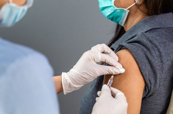 საქართველოში ბუსტერ დოზით 31 256 ადამიანია აცრილი