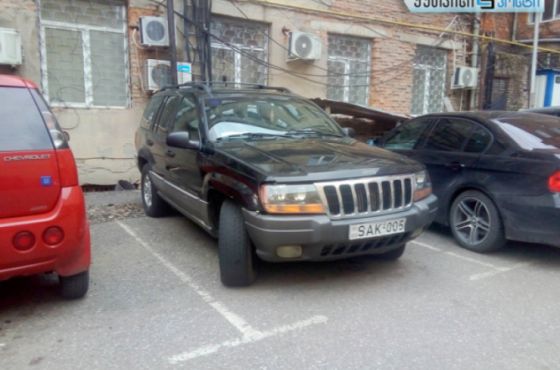 ქუთაისის მერია ავტოპარკის ტექნიკური მომსახურებისთვის 500 000 ლარზე მეტს გადაიხდის