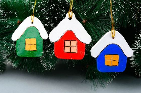 ქუთაისის მერია საშობაო ნაძვის ხის სათამაშოებში 70 ათასამდე ლარს დახარჯავს