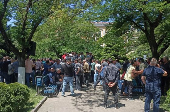  მაღაროელების პროტესტი ჭიათურაში