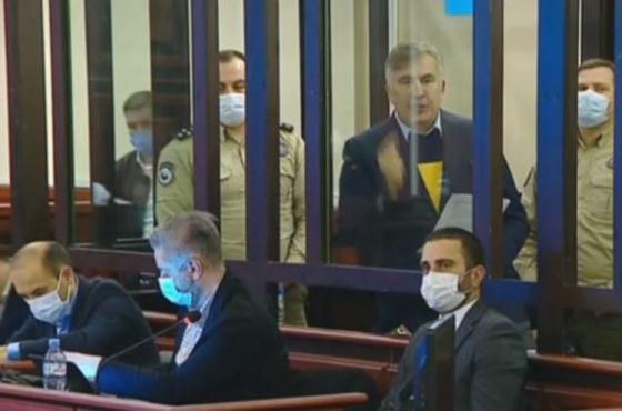 სახელმწიფო საზღვრის უკანონო კვეთის საქმეზე მიხეილ სააკაშვილის პროცესი მიმდინარეობს