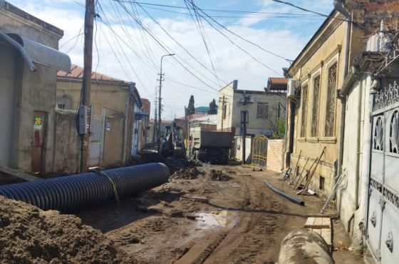 ხახანაშვილის ქუჩაზე მიტოვებული სამუშაოები განახლდა