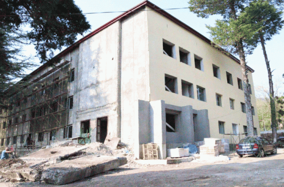 „მედიის როლი იყო პირველი“ - რა ეტაპზეა გორდის სკოლის რეაბილიტაცია?