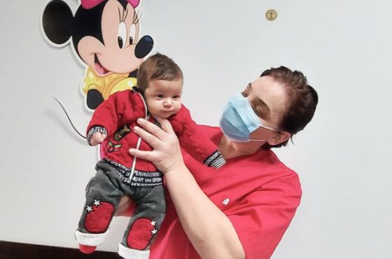 ქუთაისში კორონავირუსი ერთი თვის პაციენტმა დაამარცხა