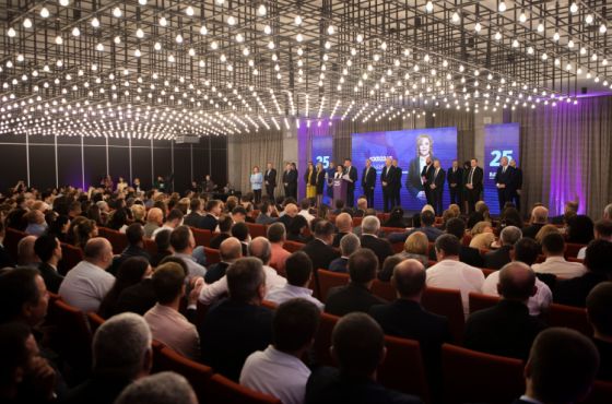 გიორგი გახარიამ პარტიის საარჩევნო სია წარადგინა