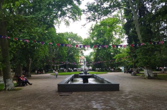  „ქუჩის ბიჭები“, თამუნა ამონაშვილი, თიკა ჯამბურია - მთავრობის ორგანიზებული კონცერტი ქუთაისში