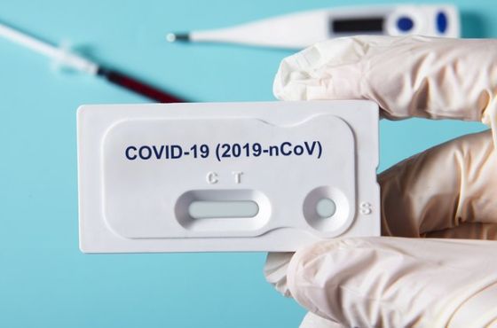 გრძელი რიგი - სად  შეგიძლიათ კორონავირუსზე ტესტის აღება  ქუთაისში