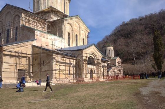 დავითობა სიცარიელეში