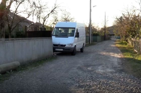 სამტრედიის სოფელ ახალსოფელში გზის საფარის პრობლემა მოგვარდა