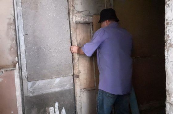 ქუთაისის მერიამ დევნილებს კარი აუჭედა