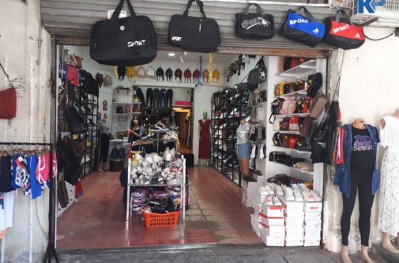 დღეიდან მაღაზიები და სავაჭრო ცენტრები გაიხსნა