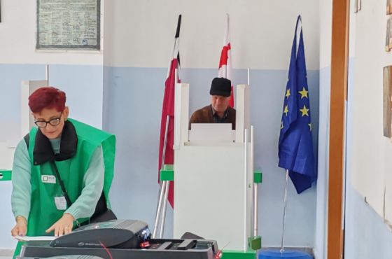 "ერთიანობა ნაციონალური მოძრაობა" ქუთაისში დარღვევებზე საუბრობს