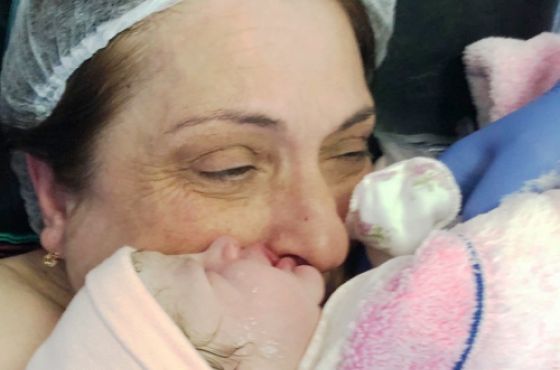 ქუთაისში 52 წლის ქალი პირველი შვილის დედა გახდა