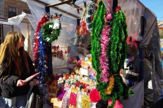 საახალწლო ბაზრობა ქუთაისში (ფოტო)