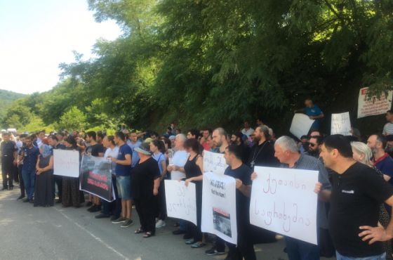 "არა სასიკვდილო კედელს" - აქცია ნამახვანჰესის მშენებლობის წინააღმდეგ 