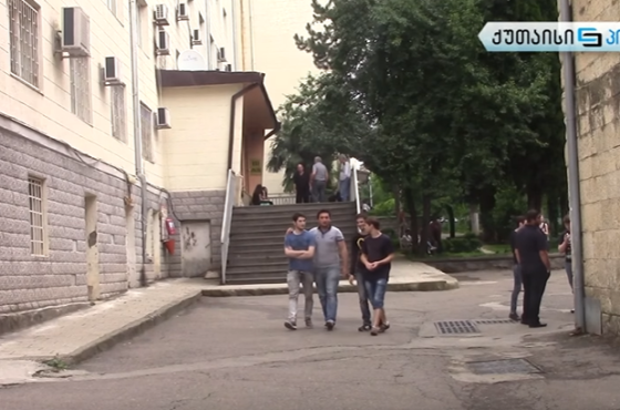 წერეთლის უნივერსიტეტის 350-მა  სტუდენტმა ინტერნეტის არქონის გამო გამოცდა ვერ ჩააბარა
