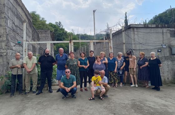 "1-ლი სექტემბრიდან მივმართავთ პროტესტის უკიდურეს ფორმას, ვიკერავთ პირს და ვიწყებთ შიმშილობას"- შუქრუთში მცხოვრებლები