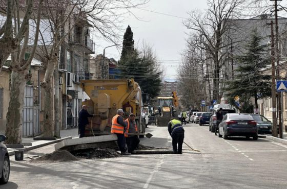 წერეთლის ქუჩა კიდევ ერთი დღე იქნება გადაკეტილი - რა სვლაგეზით იმოძრავებს ტრანსპორტი