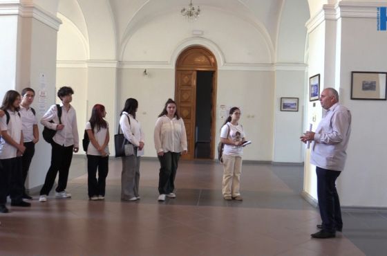 მოსწავლეთა ტური ქუთაისის სააპელაციო სასამართლოში (ვიდეო)